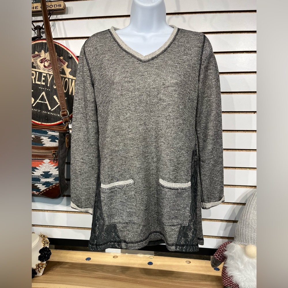 French Laundry pullover size small - Picture 2 of 7